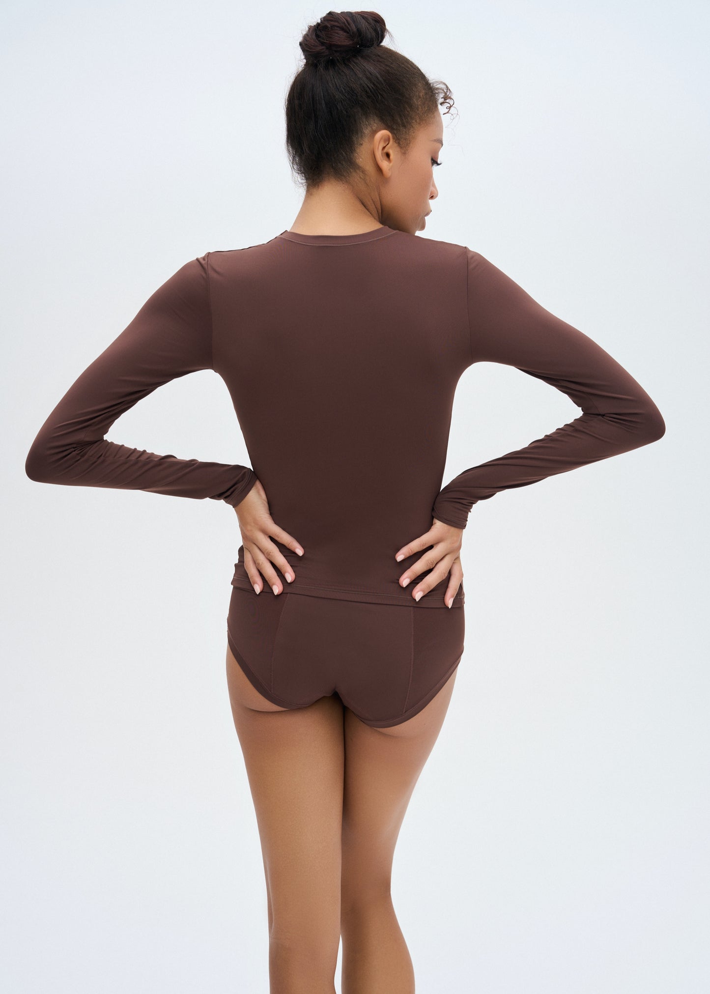 LONG SLEEVE T-SHIRT - BROWN